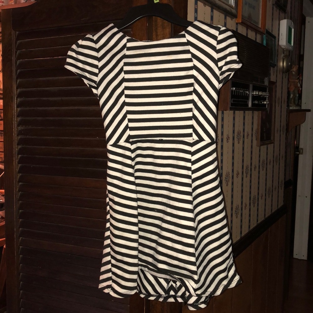 Black and white dress